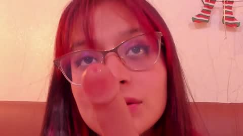 Meloddy online show from December 19, 2024, 8:44 pm