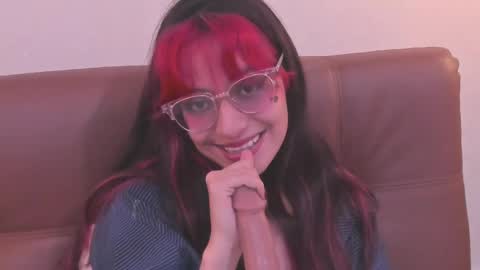 Meloddy online show from February 27, 2025, 10:42 pm