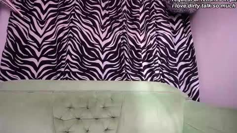 MIA online show from October 3, 2025, 4:48 pm