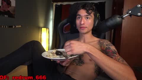 Red online show from January 21, 2025, 5:41 pm