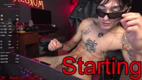 Red online show from November 6, 2025, 5:14 pm