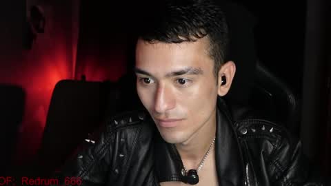 Snapshot of redrum_696 chatting on April 28, 2026, 4:23 pm Red online show from April 28, 2026, 4:23 pm