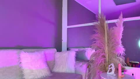 RED VELVET online show from April 21, 2026, 2:51 am