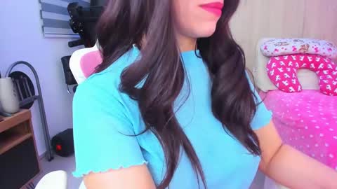 redski77 online show from January 24, 2025, 9:17 am