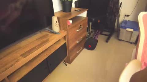 redski77 online show from November 2, 2025, 6:16 am