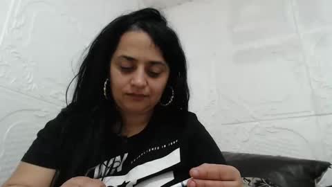 Reea online show from February 23, 2025, 12:41 am