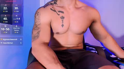 Snapshot of regan_01 chatting on May 11, 2026, 2:45 pm Regan online show from May 11, 2026, 2:45 pm