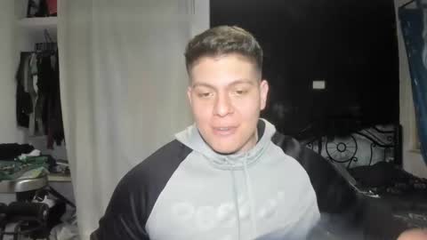 Snapshot of regan_jhonson chatting on January 2, 2025, 6:40 am regan_jhonson online show from January 2, 2025, 6:40 am