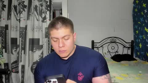 Snapshot of regan_jhonson chatting on December 17, 2025, 6:19 am regan_jhonson online show from December 17, 2025, 6:19 am