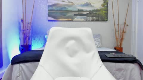 Regan online show from January 28, 2025, 7:00 pm