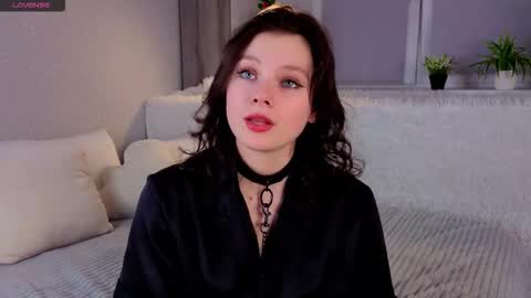 Snapshot of regenasuri chatting on March 5, 2026, 12:12 pm Grace online show from March 5, 2026, 12:12 pm