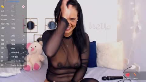 regina1819 online show from January 4, 2025, 2:14 am