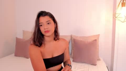 Regina  online show from March 12, 2025, 12:42 am