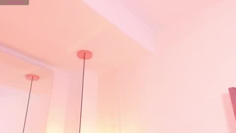 Regina  online show from November 16, 2025, 5:46 am