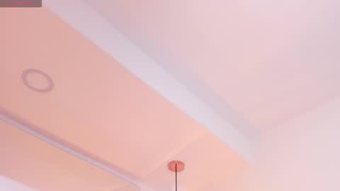 Regina  online show from November 21, 2025, 10:30 pm