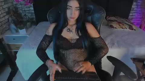   online show from June 26, 2026, 3:00 am