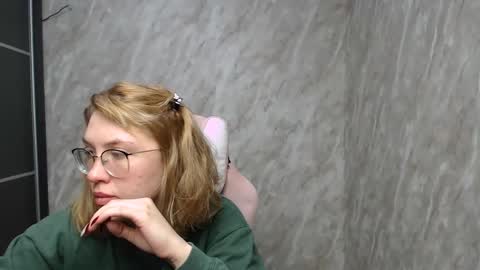 Regina online show from February 24, 2025, 3:02 am