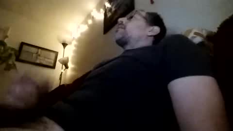 regularguy20 online show from February 12, 2025, 8:49 am