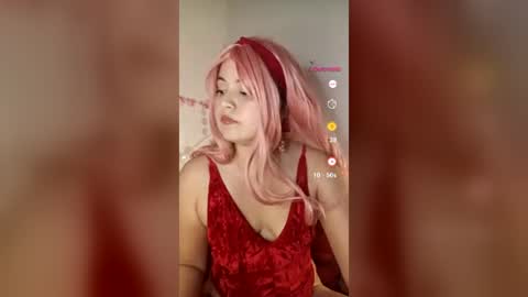 Tania Nixx online show from July 13, 2026, 6:27 am