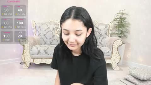 Rei online show from October 12, 2025, 9:19 am