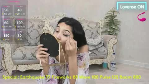 Rei online show from October 13, 2025, 7:52 am