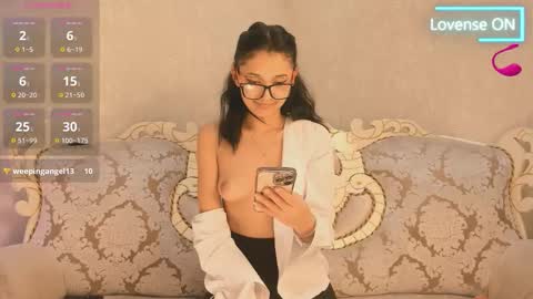 Rei online show from October 24, 2025, 2:19 am