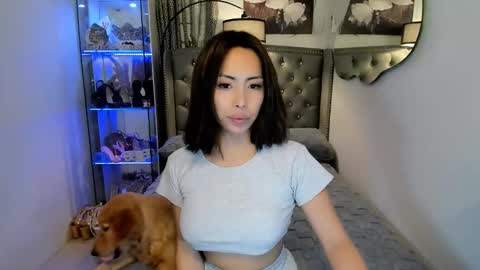 reighnempress online show from October 6, 2025, 2:20 am