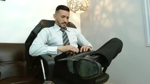   REIKO  online show from January 16, 2025, 8:03 pm