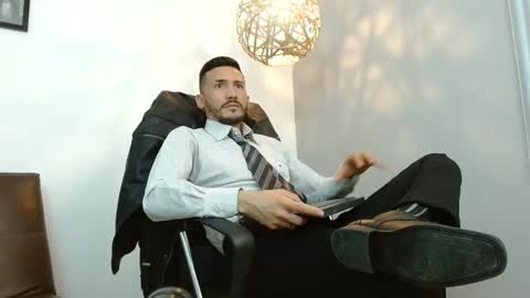   REIKO  online show from January 16, 2025, 11:37 pm