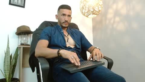   REIKO  online show from January 23, 2025, 10:54 pm