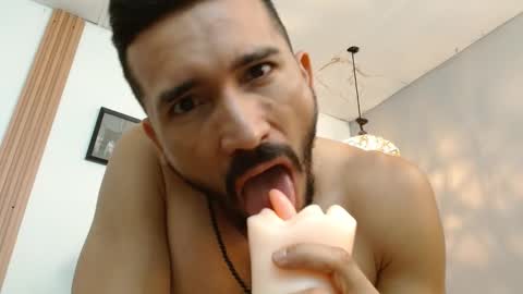   REIKO  online show from February 17, 2025, 9:52 pm