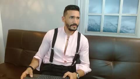   REIKO  online show from March 3, 2025, 10:52 pm