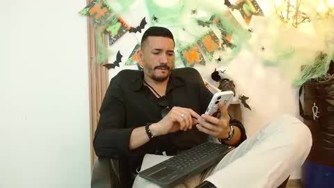   REIKO  online show from October 15, 2025, 3:12 pm