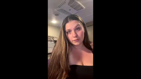 reilyharper452 online show from June 7, 2026, 1:43 am