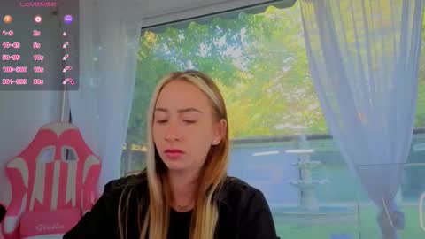 reina cummings online show from September 15, 2025, 6:13 am