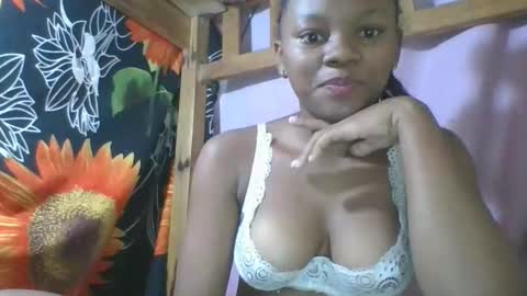 Reinechi online show from May 17, 2026, 5:05 am