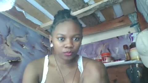 Snapshot of reinechi chatting on June 25, 2026, 8:57 pm Reinechi online show from June 25, 2026, 8:57 pm