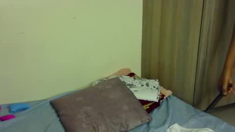 rellings-maya online show from January 23, 2025, 11:58 am