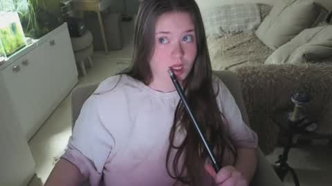 Snapshot of remirann_ chatting on May 4, 2026, 5:42 pm Ann OF - remirann21 online show from May 4, 2026, 5:42 pm