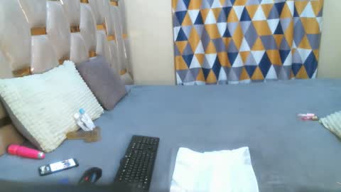 Snapshot of remmyqueen chatting on April 25, 2026, 2:36 pm remmyqueen online show from April 25, 2026, 2:36 pm