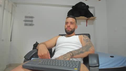 Rmy Steen online show from February 12, 2025, 8:50 pm