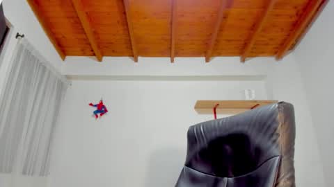 Rmy Steen online show from October 16, 2025, 1:39 am