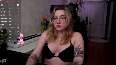 RemyWild online show from February 16, 2025, 6:10 pm