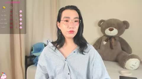 Ren online show from October 1, 2025, 6:41 am