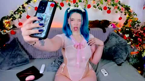 RenaRyugy online show from January 26, 2025, 6:06 pm