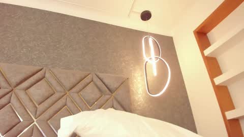 Renata 3 online show from January 26, 2025, 2:52 pm