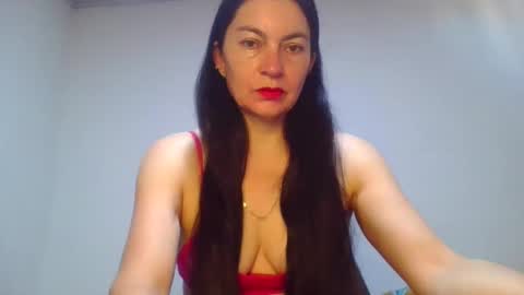 renata_hot1 online show from February 18, 2026, 9:22 pm