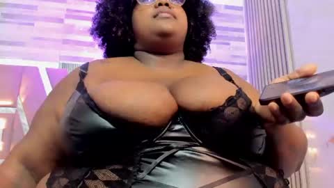 Snapshot of renatafoxter chatting on June 12, 2026, 1:10 pm nataly online show from June 12, 2026, 1:10 pm