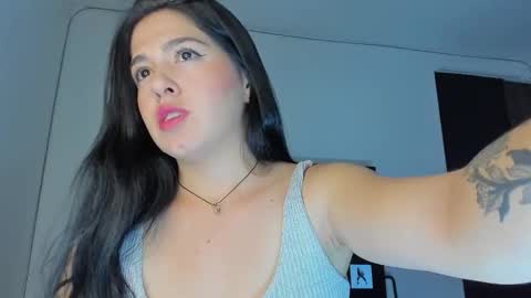 Renata online show from November 16, 2025, 6:30 am