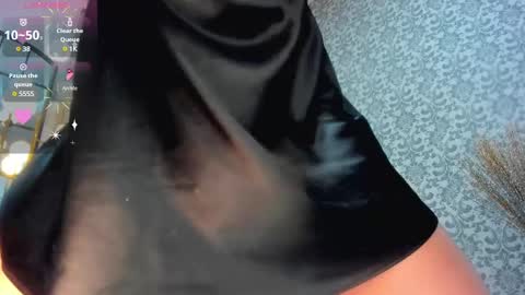 Renata Reyes online show from February 14, 2025, 3:43 am